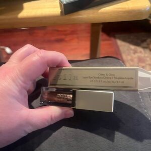 Stila Glitter & Glow Liquid Eye Shadow in Wanderlust